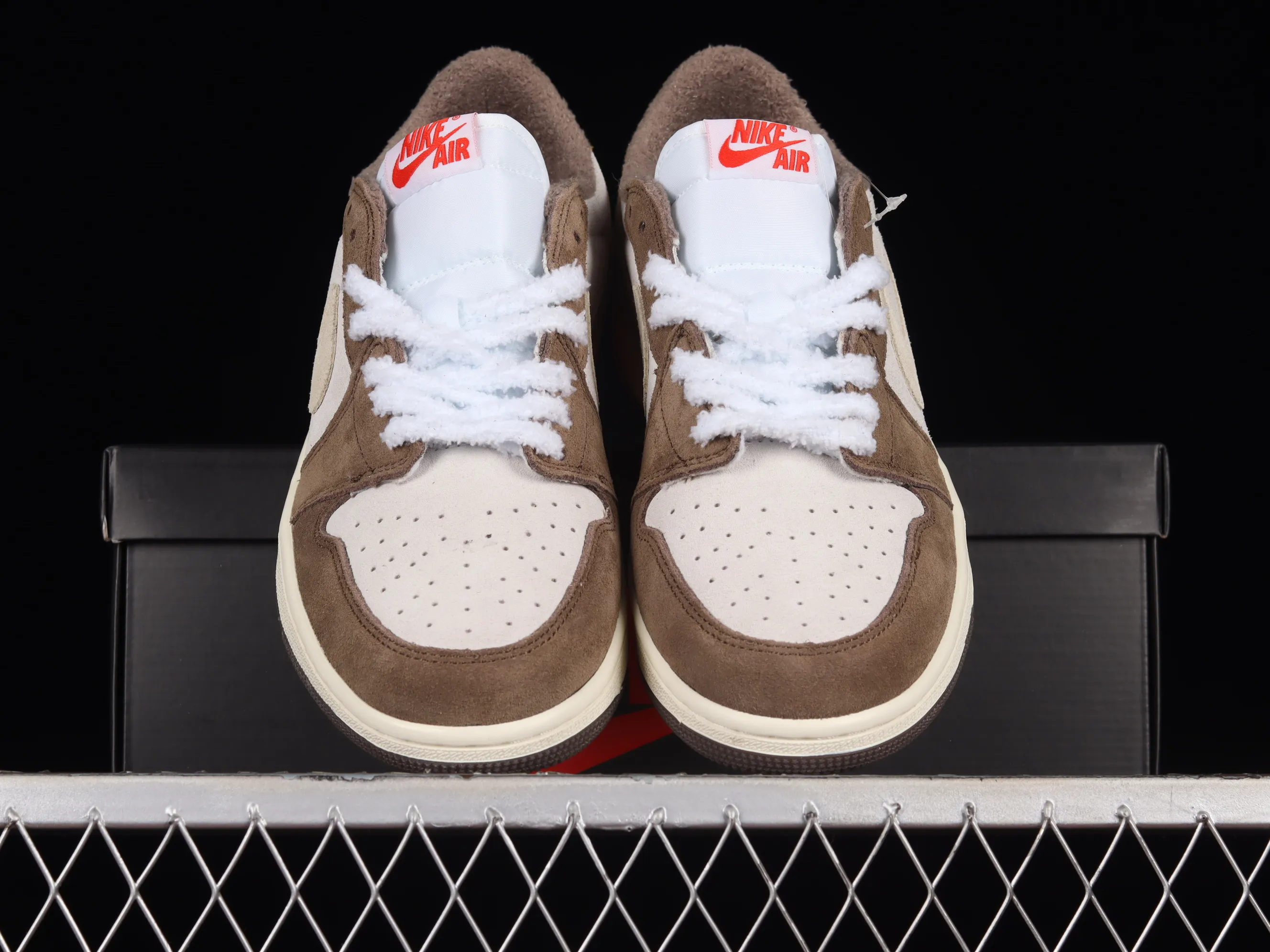 All categories Air Jordan Jordan series basketball shoes Air Jordan 1 Low Air Jordan 1 Low "Year Of The Rabbit" AJ1 Joe 1 Year of the Rabbit limited low-top basketball shoes DV1312-200